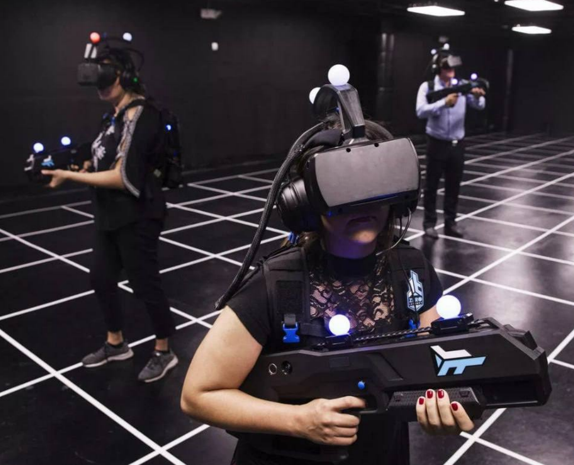 etika i bezopasnost kvest komnat virtualnoy realnosti