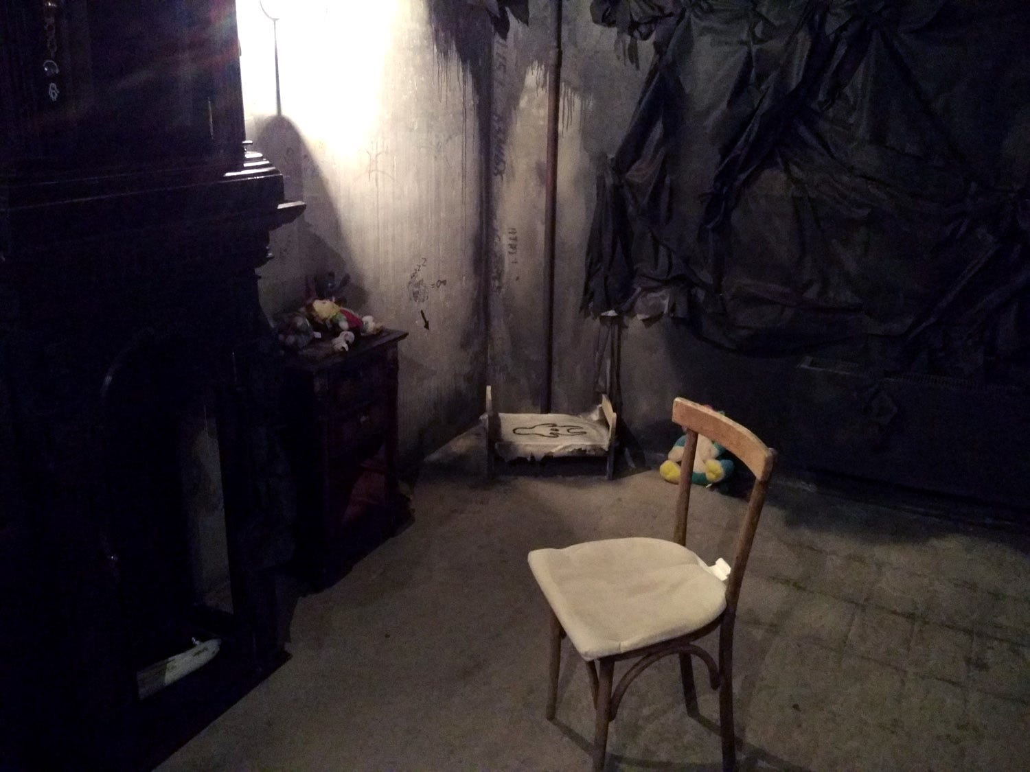 osveschenie kvest komnat igra na kontrastah