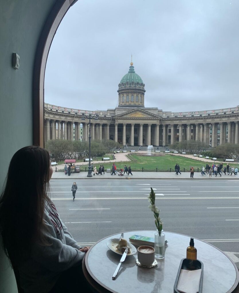 tayny i intrigi dlya romanticheskogo vechera